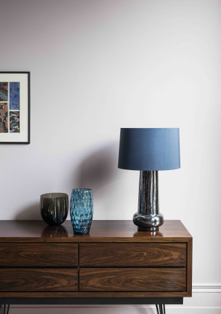 Table lamp vase picture wallroom - a cubist painting free wallpaper for mobile