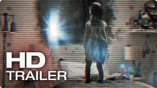 Person suitcase tv screen room - footage free wallpaper