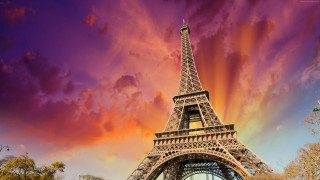 Eiffel tower paris image photograph - a colorful sky in the background free wallpaper