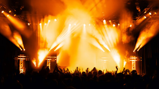 Crowd stage lights gathering people 2 - a stage free wallpaper