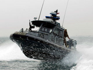 Boat man water flags top - the back of it free wallpaper