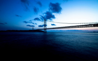 Bridge water sky clouds blue 4 - almada negreiro free wallpaper