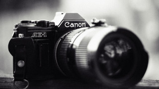 Camera canon logo table wall - canon free wallpaper
