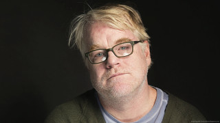 Man glasses green sweater serious - a green sweater free wallpaper