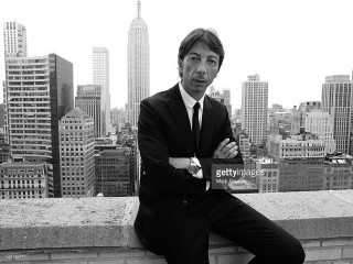 Man suit tie sitting ledge - enzo cucchi free wallpaper