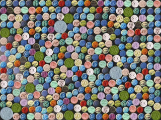 Large group buttons arranged pattern 2 - damien hirst free wallpaper