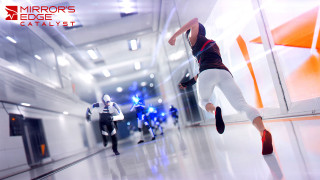 Man running hallway people background - other person free wallpaper for desktop