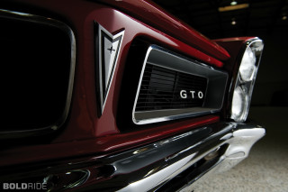 Red car front closeup gto - doug ohlson free wallpaper for desktop