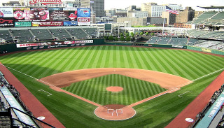 Baseball field people buildings skyline - a baseball field free wallpaper