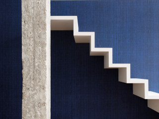 White staircase blue walls handrail - a blue wall behind free wallpaper for desktop