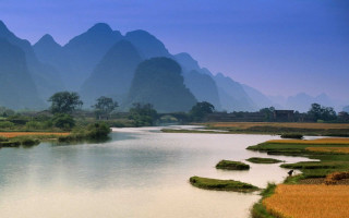 River mountains grass foreground scenery - dai xi free wallpaper for desktop