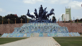 Statue horses riders fountain park - cherryl fountain free wallpaper for desktop