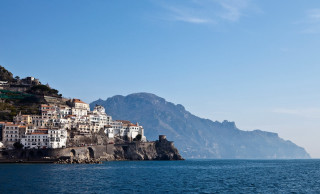 Village cliff ocean mountains boat - exekia free wallpaper