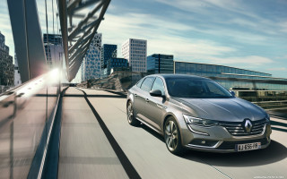 Silver car city street bridge - a city street next free wallpaper