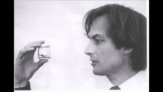 Man holding glass cigarette mouth - a liquid free wallpaper