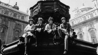 Group sitting large statue clock - david gilmour blythe free wallpaper