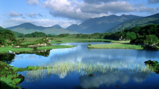Lake mountains grass foreground clouds - mountain and grass free wallpaper