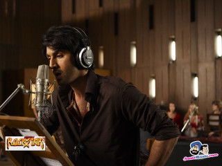 Man headphones microphone stand background - altoon sultan free wallpaper