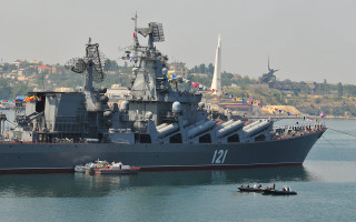 Large ship tugboat smallboat cityscape - constructivism free wallpaper