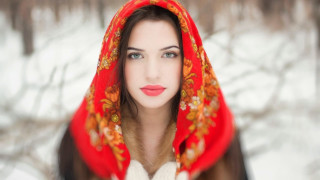 Woman red scarf head image - a red scarf free wallpaper for desktop