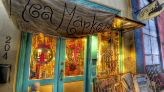 Store front go make chair - outside free wallpaper