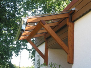 Wooden pergola metal lantern house - free architecture wallpaper for desktop