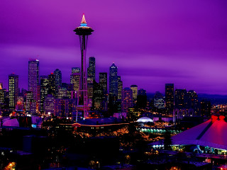 Purple skyline cityscape neon bridge - free city wallpaper