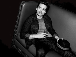 Man couch hat lap black - his lap free wallpaper