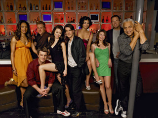 Group people bar alcohol bottles - renaissance free wallpaper for desktop