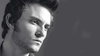 Man tie suit serious look 3 - a tie and a suit free wallpaper