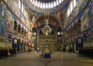 Church chandelier ceiling hanging lighting - cimabue free wallpaper