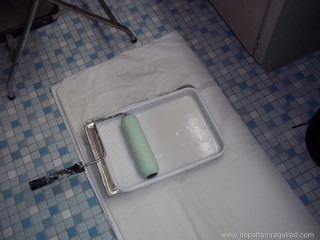 Green white object tray towel - a tray free wallpaper