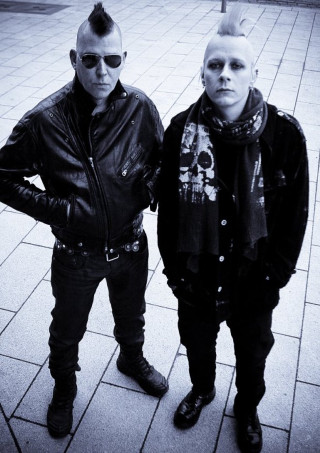 Two men sidewalk clock mohawk - bauhau free wallpaper for mobile