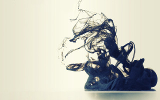 Black object floating water bottom - bottom free wallpaper