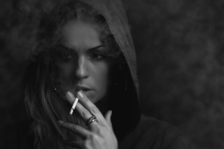 Woman smoking cigarette black white - a woman smoking free wallpaper for desktop