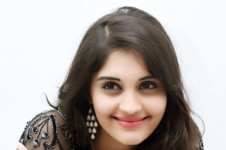 Woman smile dress arm necklace - free portrait wallpaper for desktop