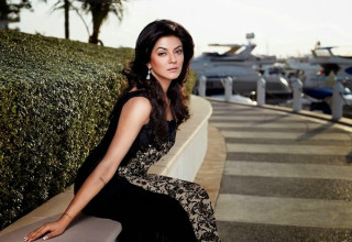 Woman bench marina boats hedge - promotional free wallpaper for desktop