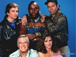 Group men women posing picture - a picture together in front free wallpaper