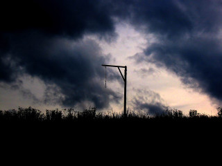 Street light cloudy day stop - a street light free wallpaper