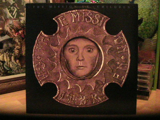 Woman face plaque words image - mist free wallpaper for desktop