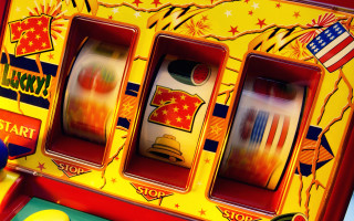 Slot machine seven flag front - side and a flag free wallpaper