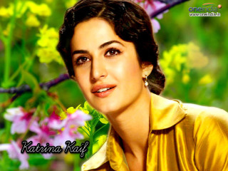Woman yellow shirt flowers background - a yellow shirt free wallpaper for desktop