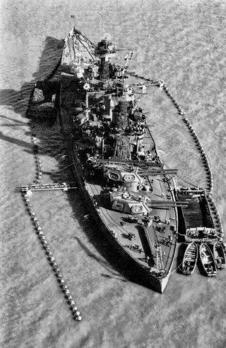 Large ship water surrounded other - free ship wallpaper for mobile