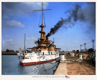 Large boat steam stack docked - a large boat free wallpaper