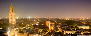 City skyline night clock tower 2 - the building and the sky free wallpaper