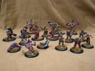 Toy figurines group sizes colors - biopunk free wallpaper