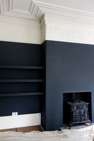 Fireplace blue white wall crown - the ceiling free wallpaper for mobile
