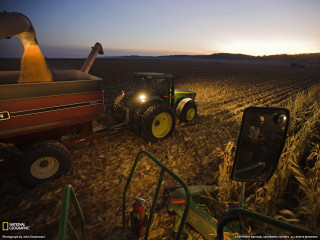 Tractor field harvester sunset dawn - fall vibrancy free wallpaper for desktop