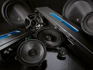 Speakers table black surface blue - a blue stripe free wallpaper for desktop