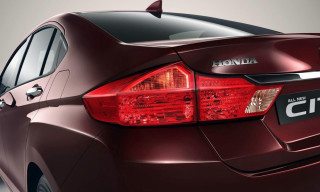 Close up honda car tail - light free wallpaper for desktop